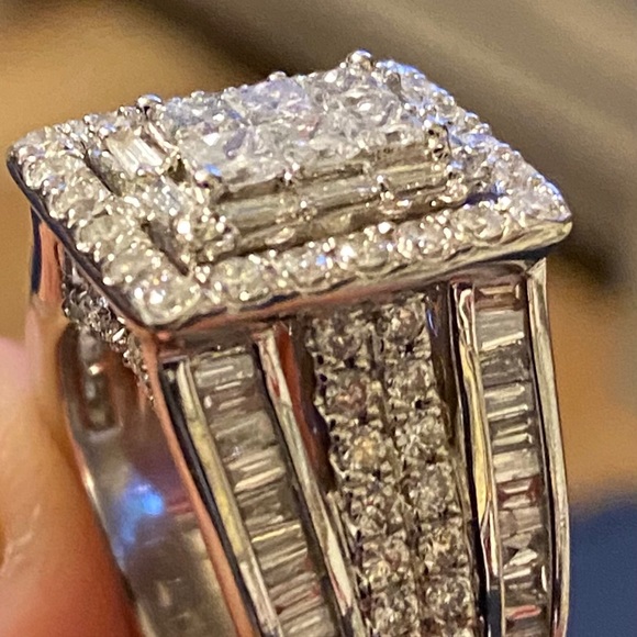 Meet your Posher, Rosedale - Picture 4 of 7